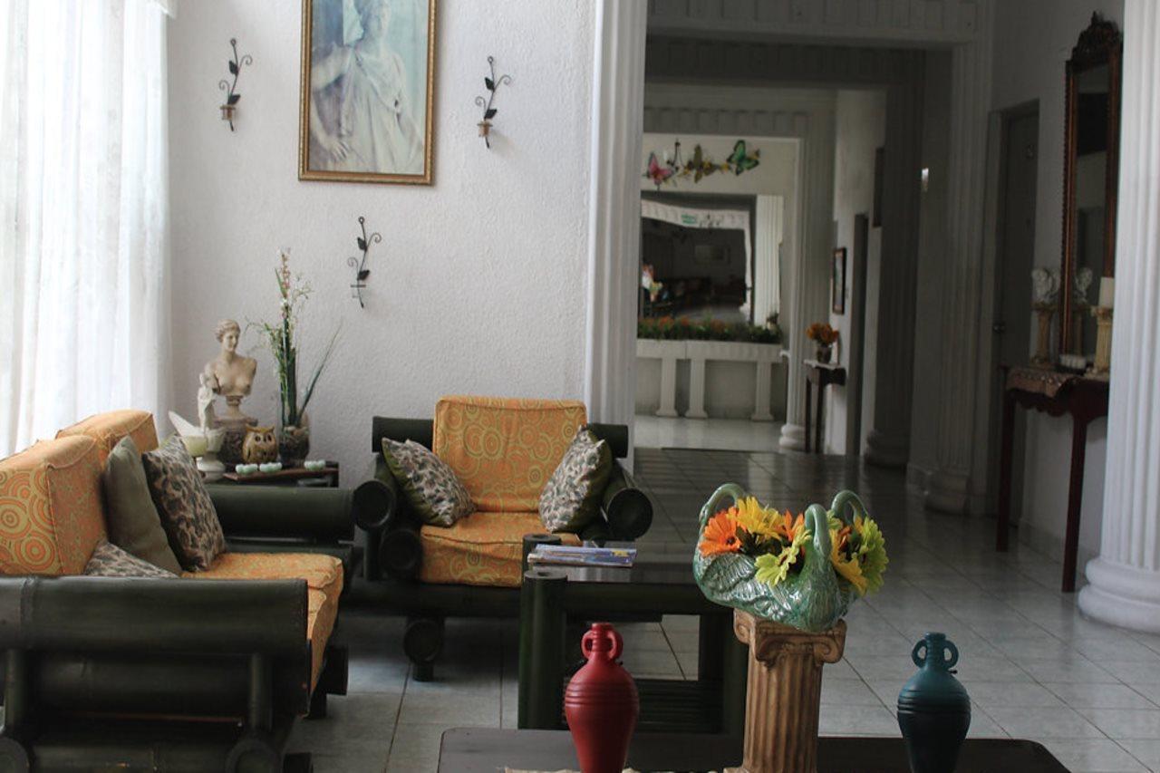 Hotel Grecia Real San Salvador Extérieur photo
