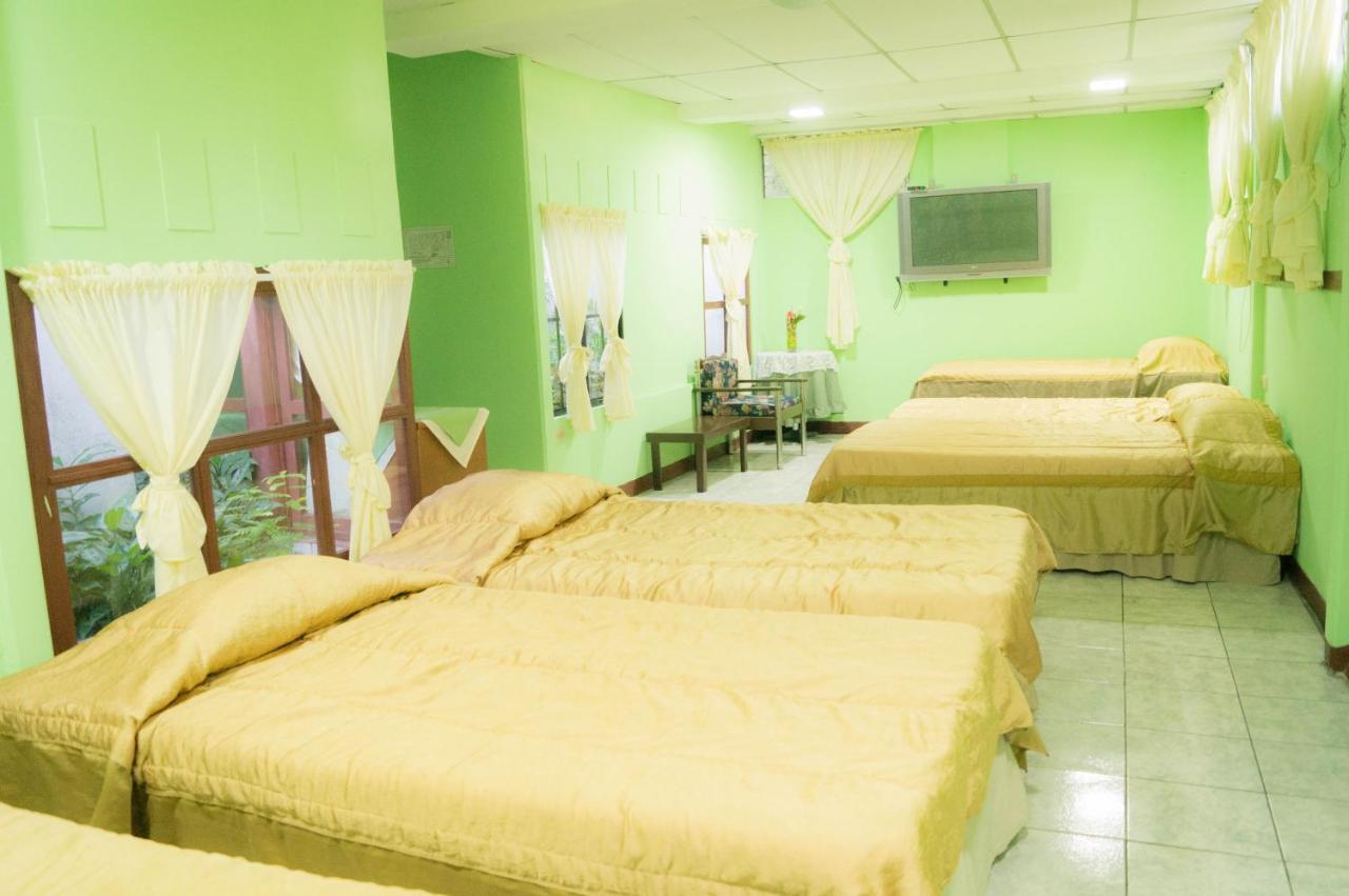 Hotel Grecia Real San Salvador Extérieur photo