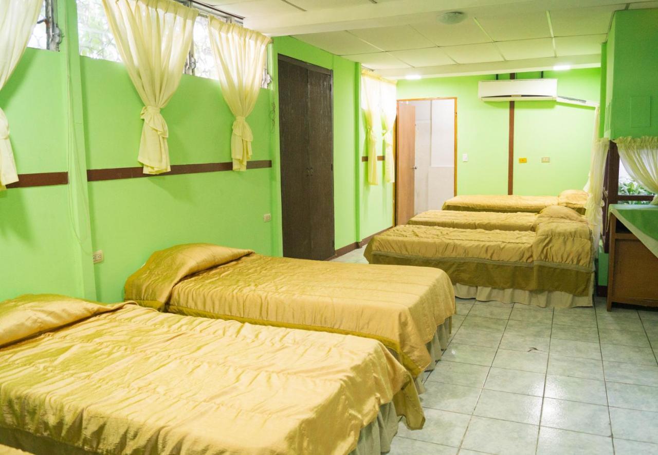 Hotel Grecia Real San Salvador Extérieur photo