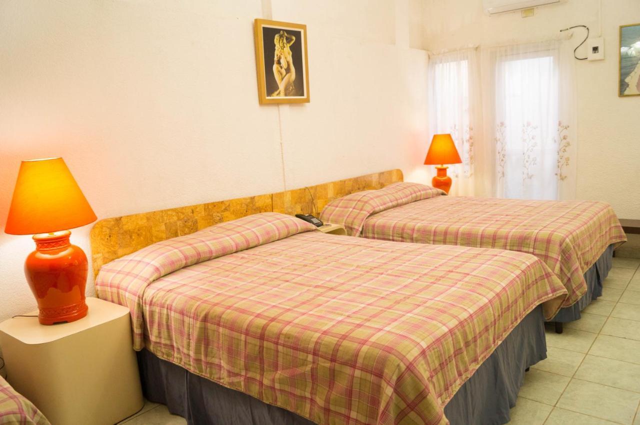 Hotel Grecia Real San Salvador Extérieur photo